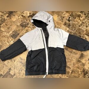 Tag Black and Gray Zip-Up Jacket raincoat autumn/ spring 4 years